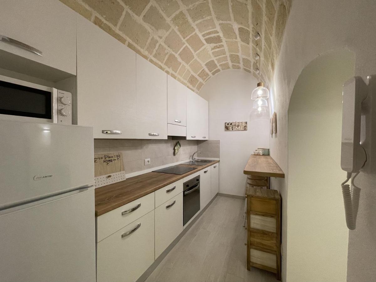 La Perla Del Borgo Apartment Taranto Luaran gambar
