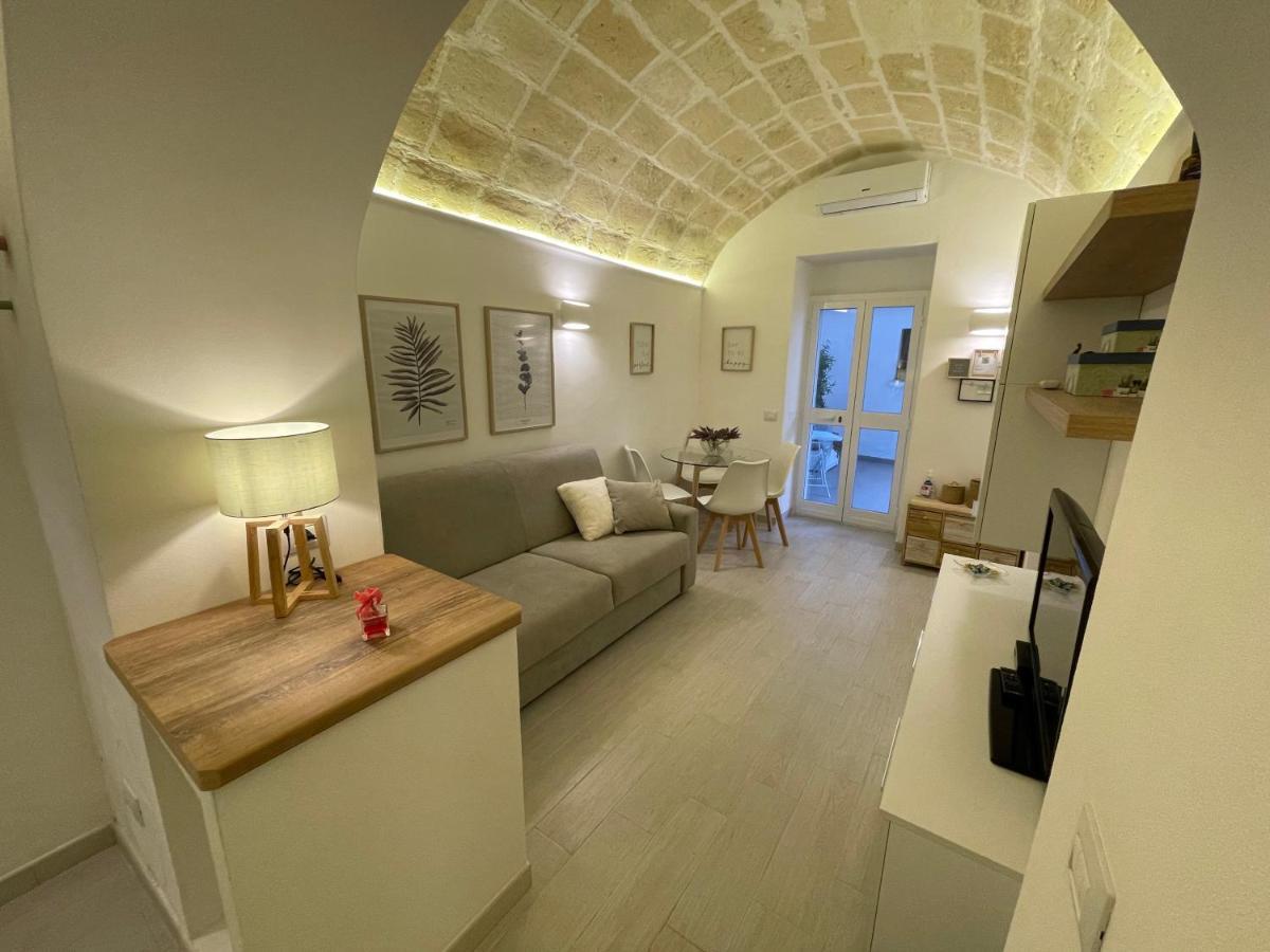 La Perla Del Borgo Apartment Taranto Luaran gambar